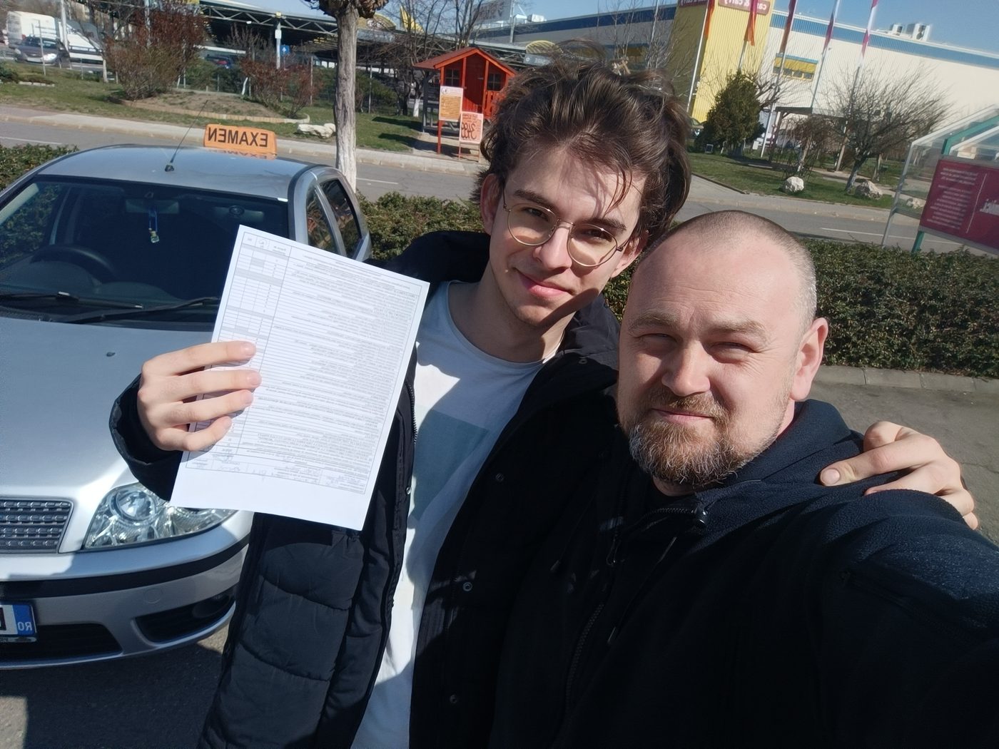 Bucurie după examen